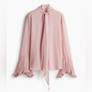 H&M Tie-Neck Chiffon Blouse in Light Pink